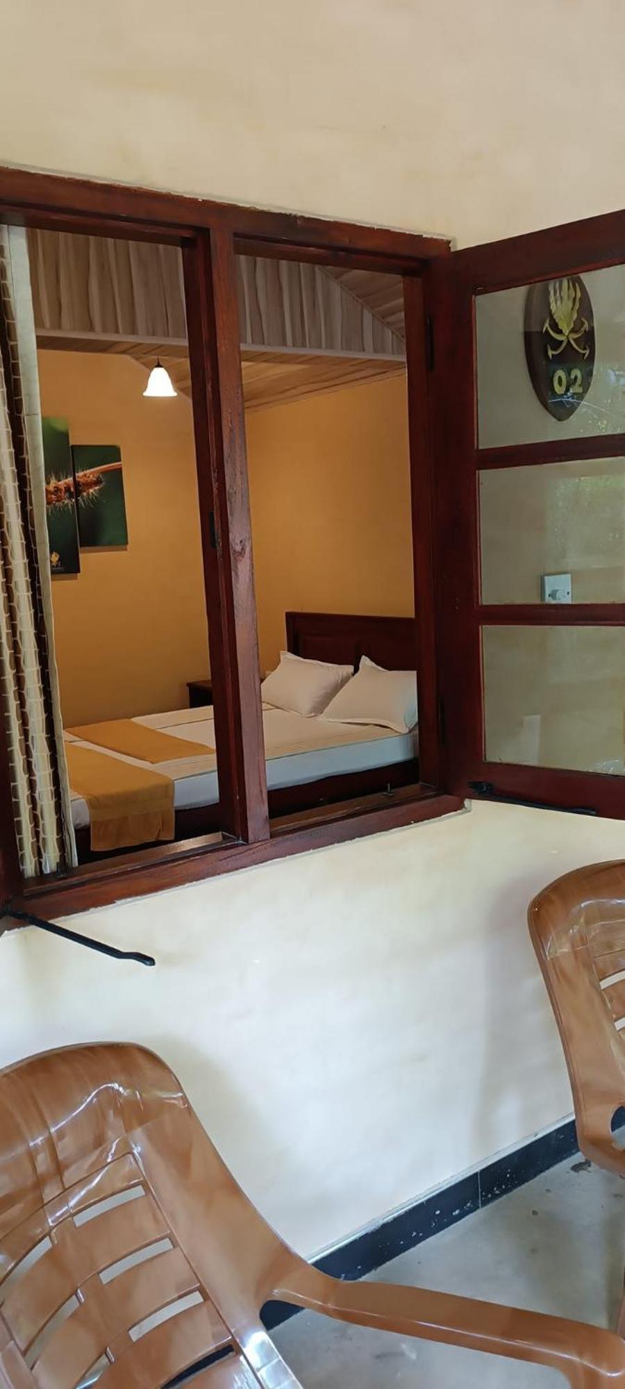 Hotel Niyagala Lodge シギリヤ エクステリア 写真